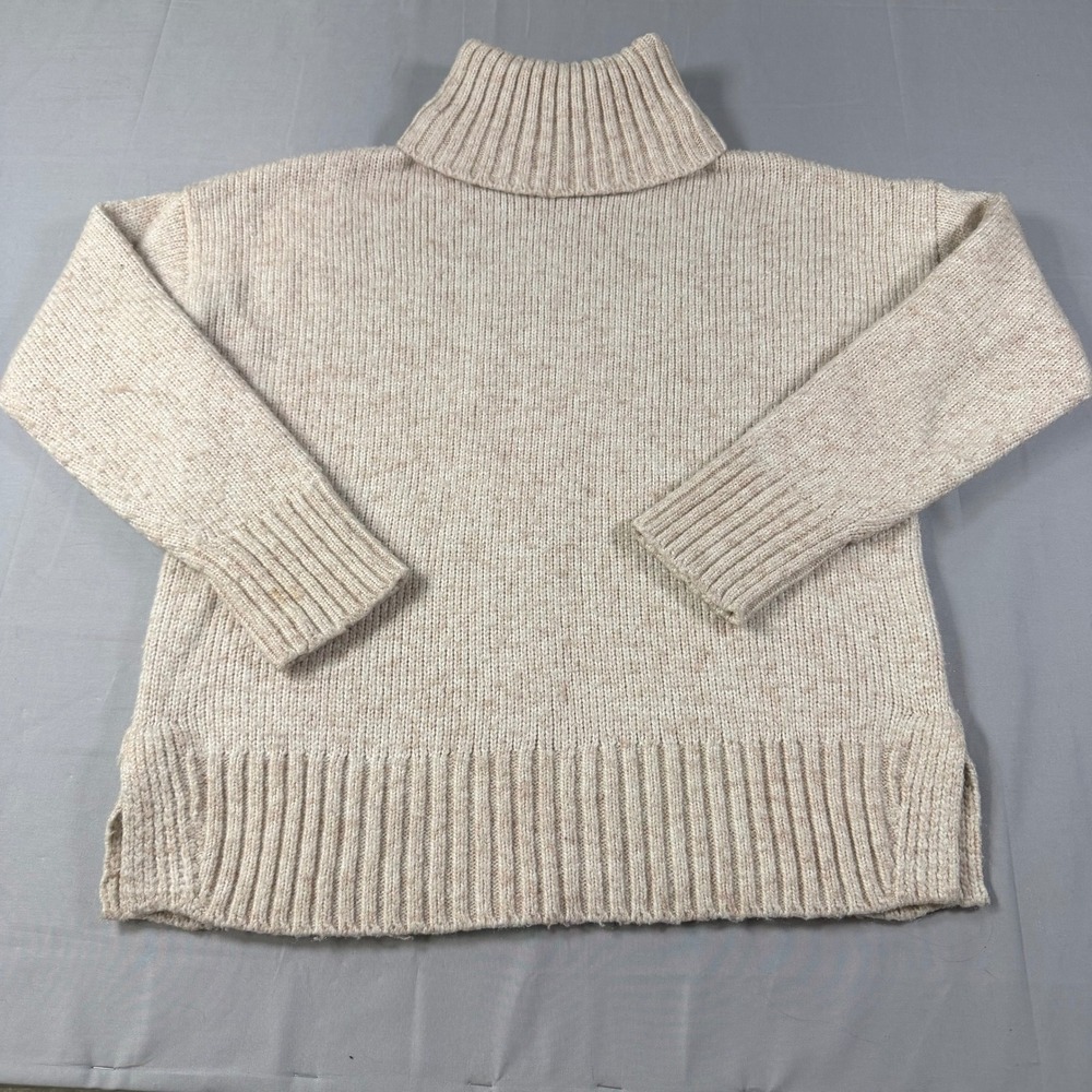 Banana Republic Womens Small Oatmeal Beige Ribbed Turtleneck Sweater Relaxed